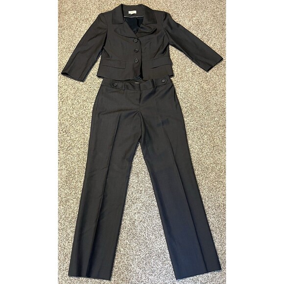 Ann Taylor Jackets & Blazers - Ann Taylor Loft Pant Suit 2 Piece Set - Jacket Sz 6 / Pants Sz 4 Gray